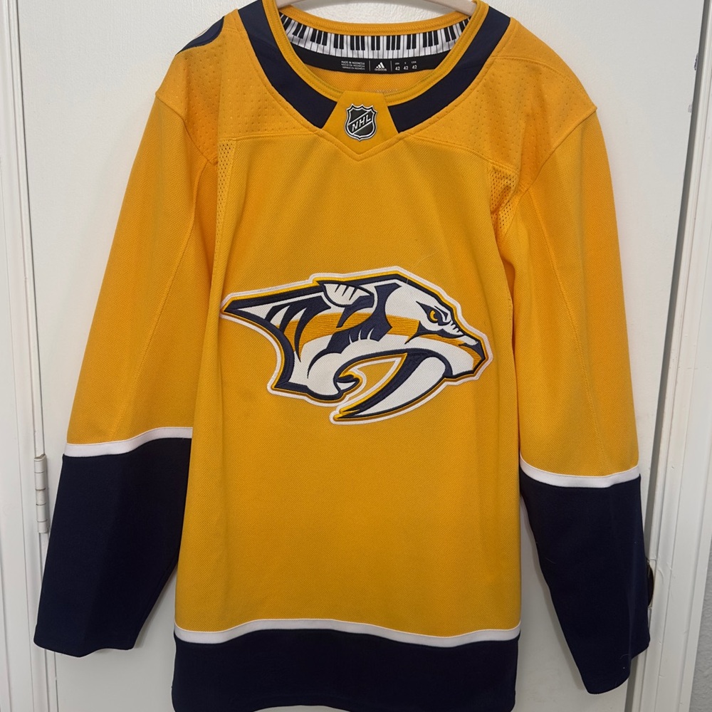 Adidas Preds NHL Jersey